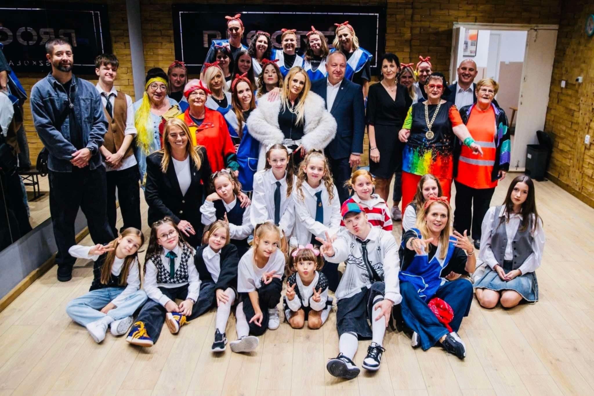 międzypokolenowa grupa Hip Hopowa